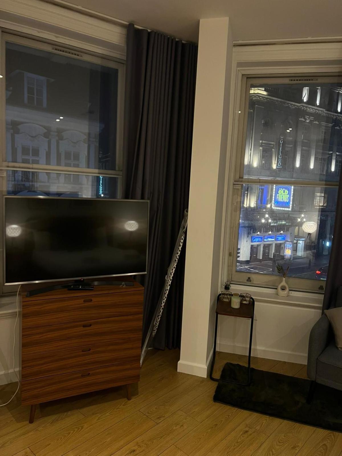 Tranquil 1 Bedroom Retreat In Piccadilly Vr4 London Kültér fotó